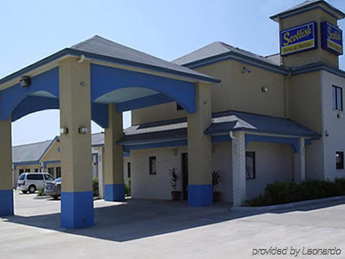 Scottish Inn And Suites Highway Six South Mission Bend Exterior photo